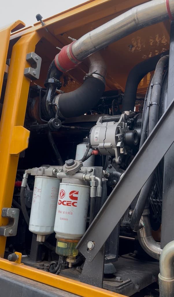 Genuine Cummins and DCEC engine filters installed on XCMG equipment